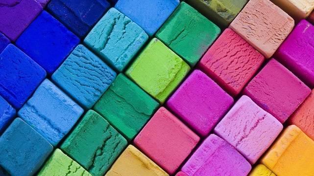 Разноцветные кубики